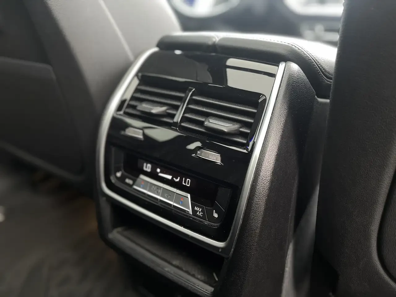 BMW X5 xDrive40i | Premium Enhanced | M Sport All Wheel | Mobile.bg � ����������� 17
