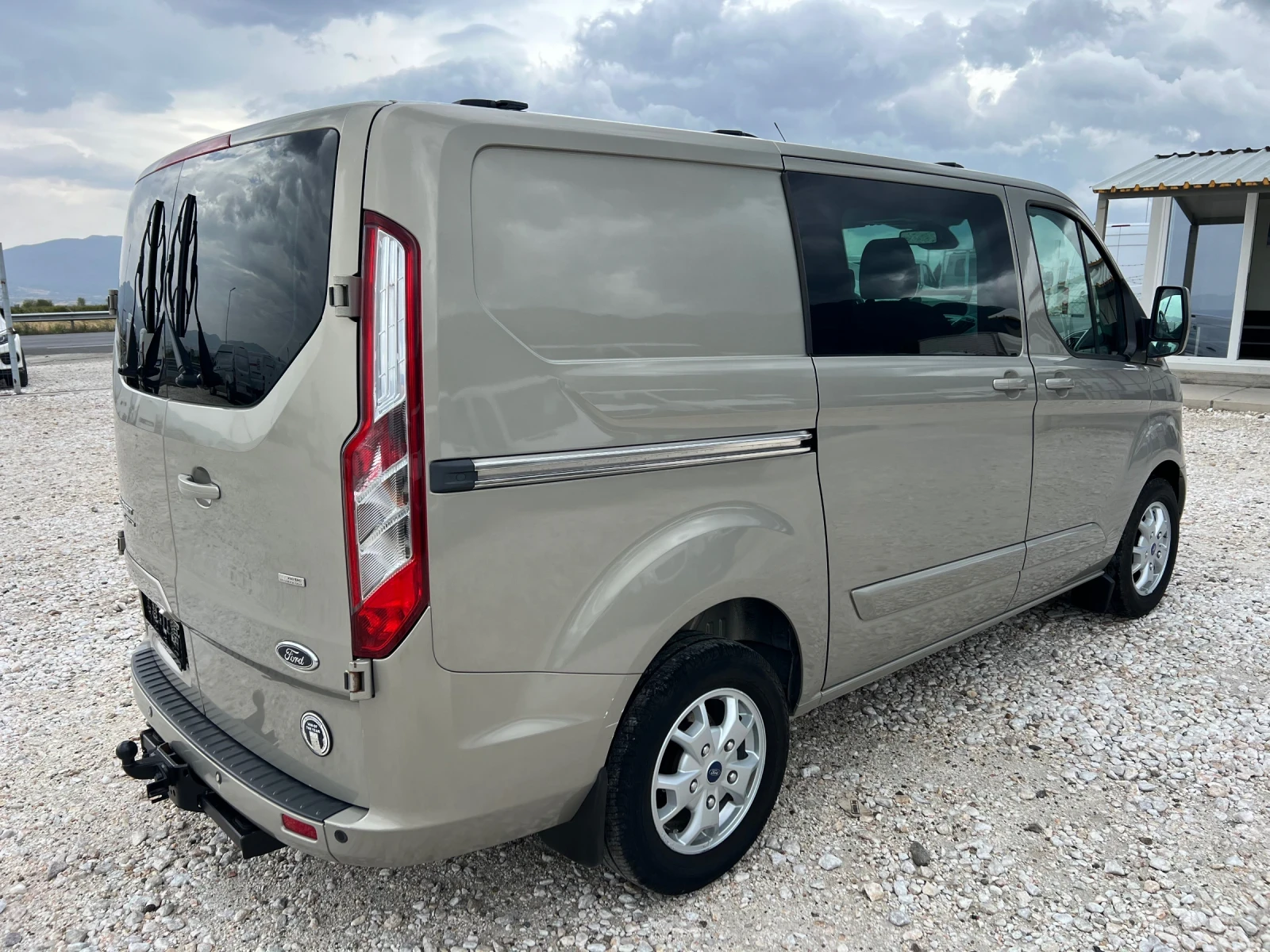 Ford Transit CUSTOM КЛИМАТИК - изображение 6