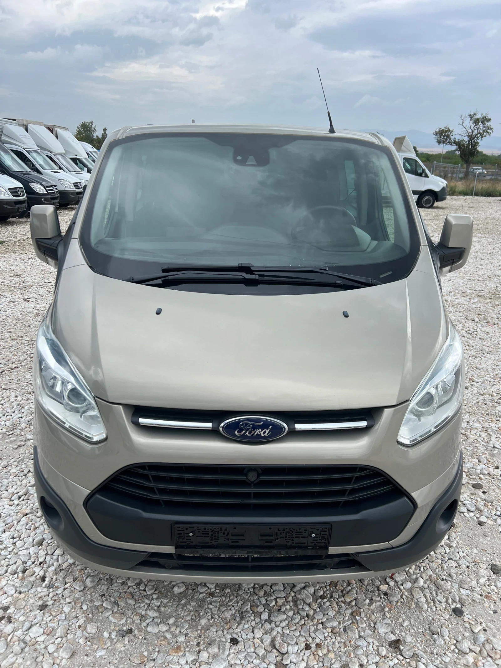 Ford Transit CUSTOM КЛИМАТИК - изображение 3