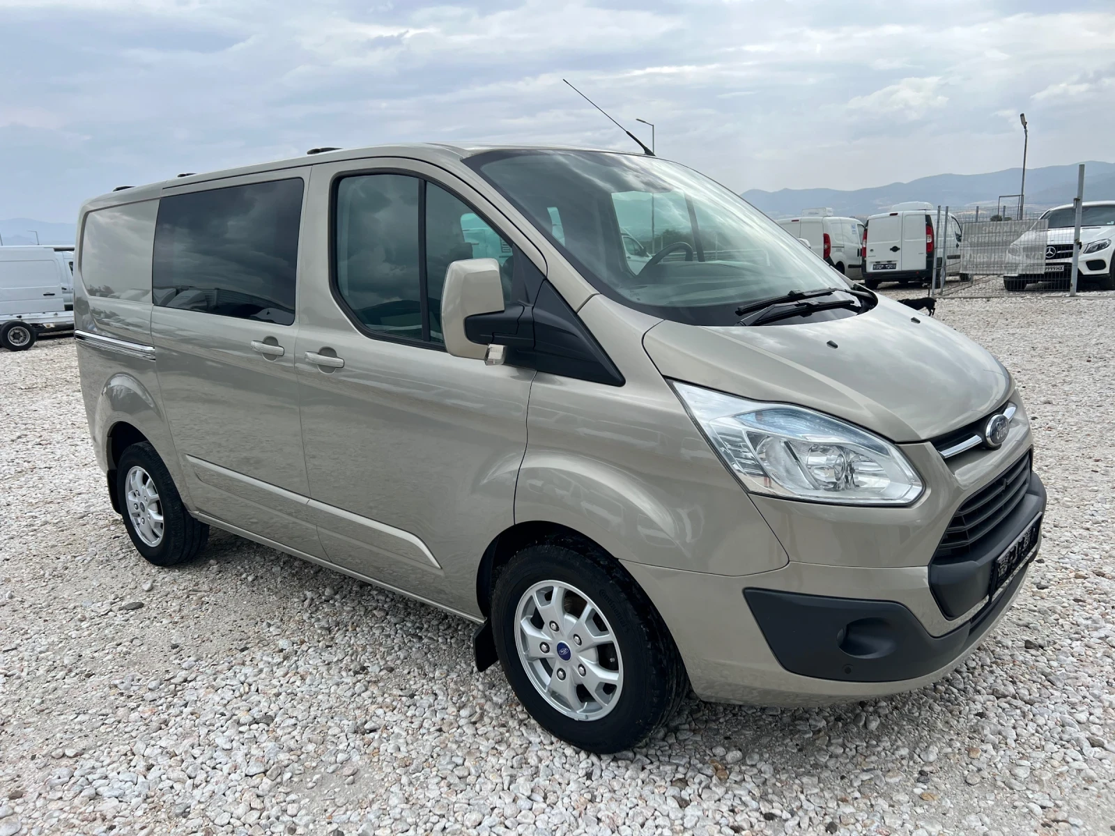 Ford Transit CUSTOM КЛИМАТИК - изображение 2