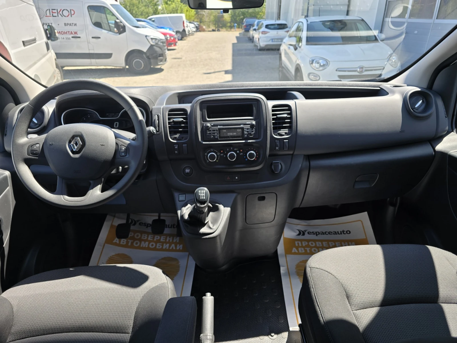 Renault Trafic 2.0 DCI  - изображение 8