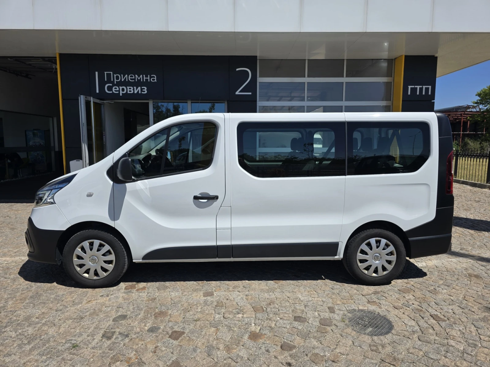Renault Trafic 2.0 DCI  - изображение 4