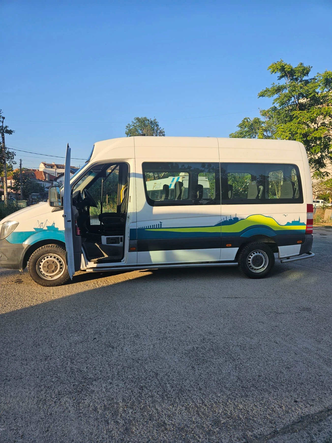 Mercedes-Benz Sprinter 313 Transfer Bus- 9места, снимка 3 - Бусове и автобуси - 55891763