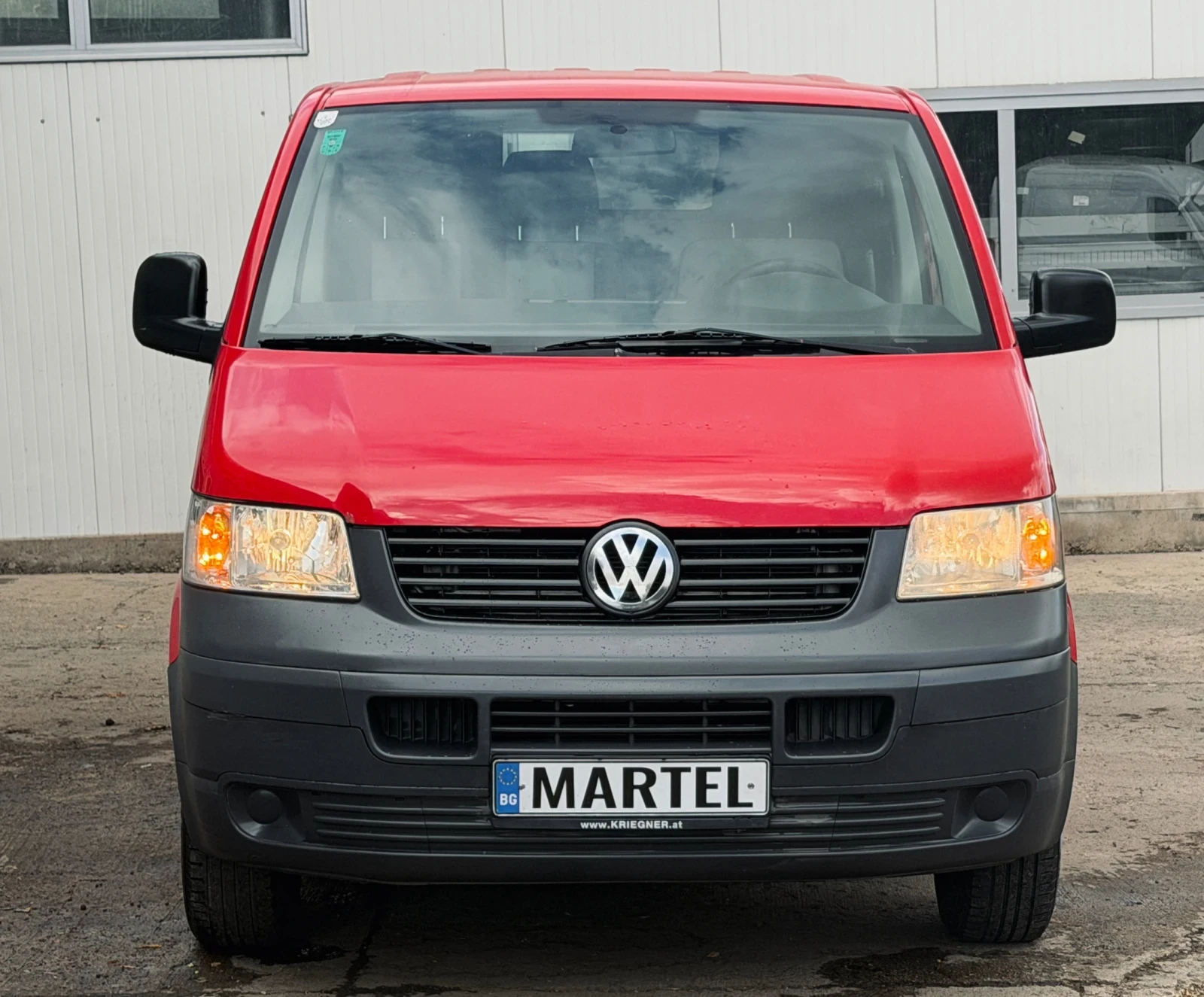 VW T5 1.9TDI / КЛИМА, снимка 2 - Бусове и автобуси - 56192780