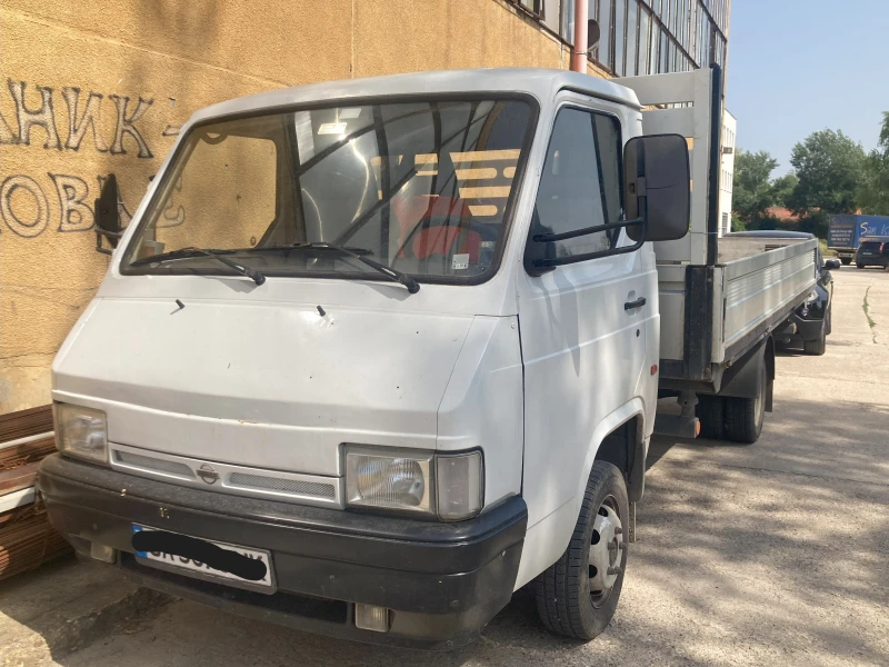 Nissan Trade, снимка 2 - Камиони - 47044293