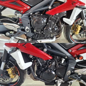 Triumph Street Triple 675 R * * * , снимка 5