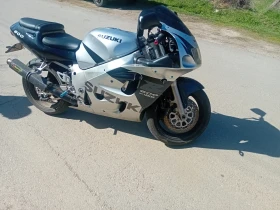 Обява за продажба на Suzuki Gsxr 600 ~4 999 лв. - изображение 3
