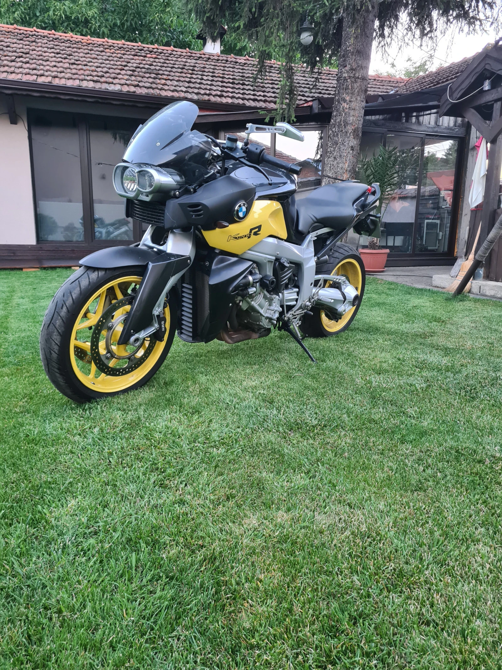 BMW K | Mobile.bg   11