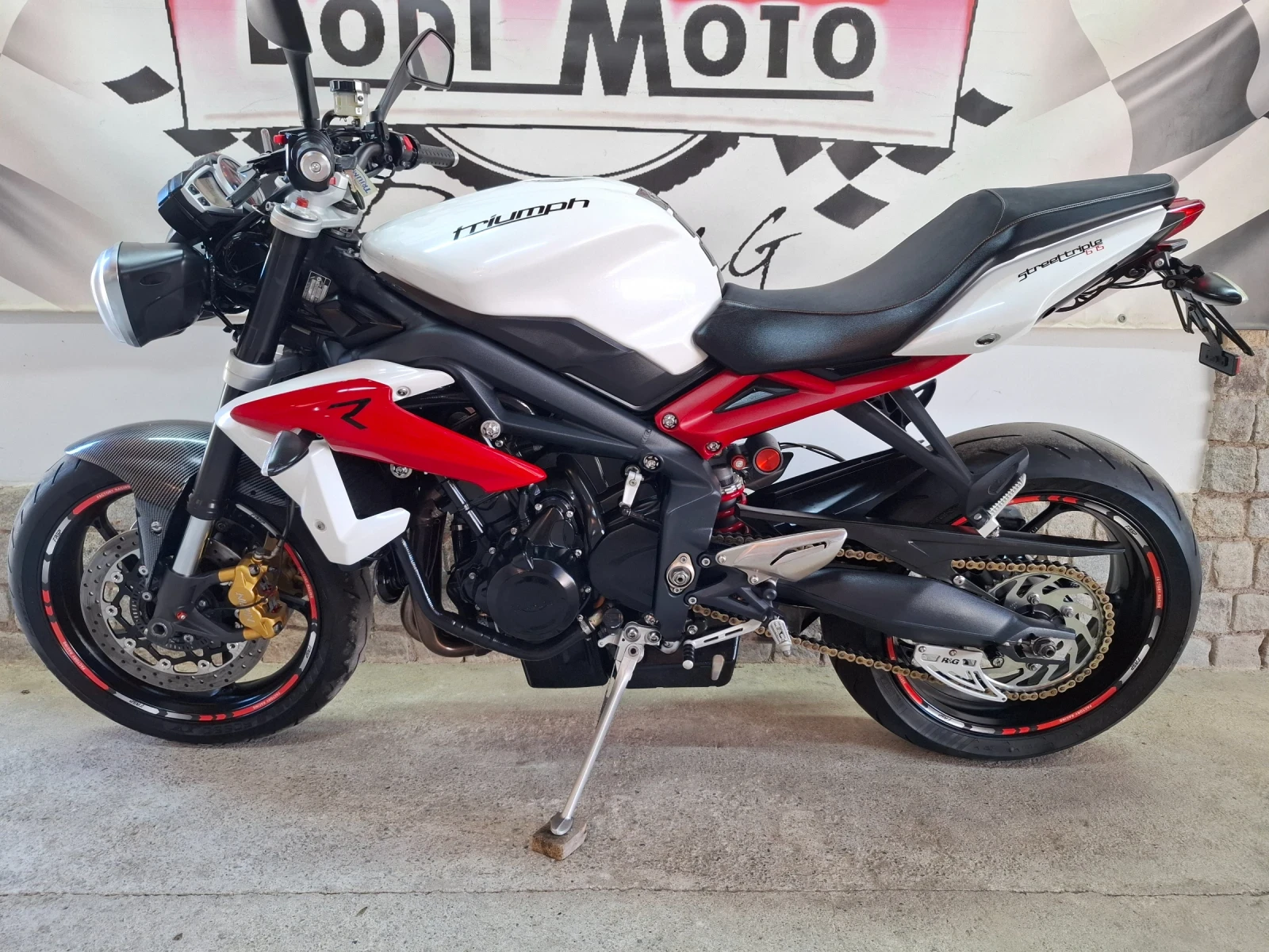 Triumph Street Triple 675 R * * * , снимка 4 - Мотоциклети и мототехника - 55692257