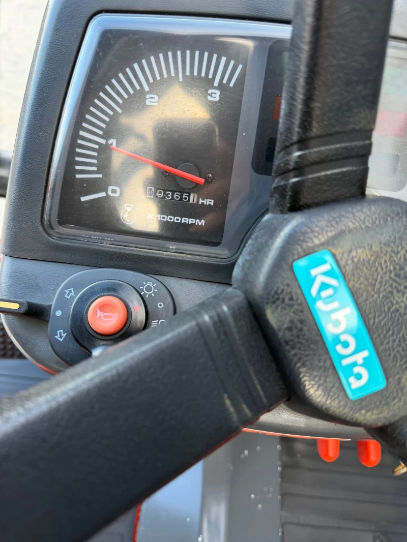 Трактор Kubota B72 17кс., снимка 10 - Селскостопанска техника - 52595138