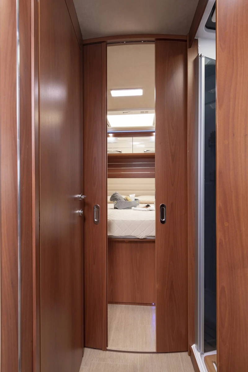 Кемпер Mobilvetta Kea P68, снимка 14 - Каравани и кемпери - 52427011