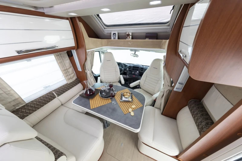 Кемпер Mobilvetta Kea P68, снимка 13 - Каравани и кемпери - 52427011