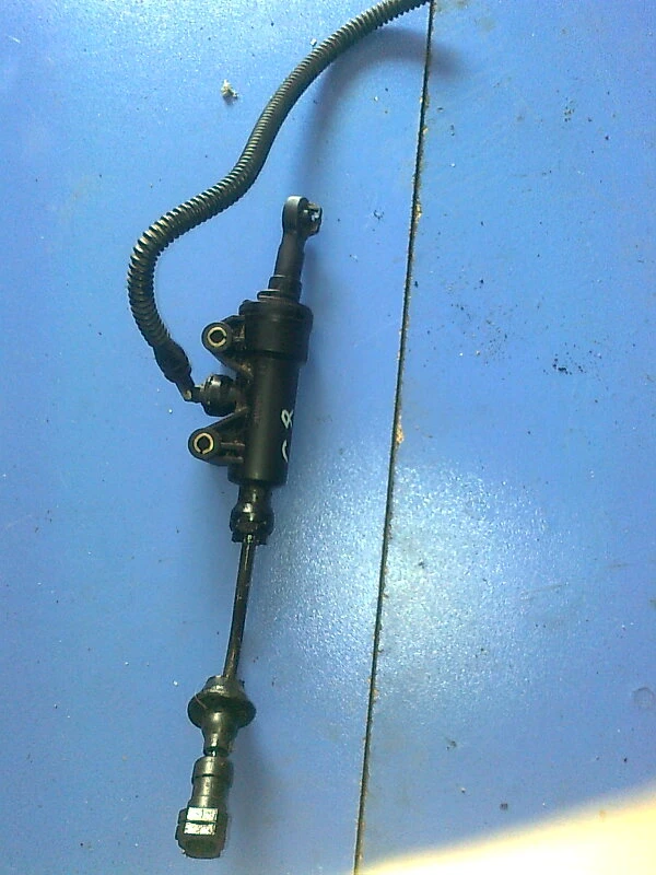 помпа съединител горна за Ситроен Ц8 2.2хди