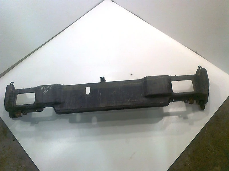 греда под броня задна за Киа Спортич 2.0 бензин 