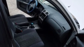 Mazda 323 F, снимка 17