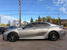 Toyota Camry Hybrid SE, снимка 4