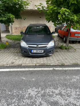 Opel Astra, снимка 1 - Автомобили и джипове - 42986985