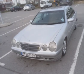 Обява за продажба на Mercedes-Benz E 200  W 211 COMPRESSOR Газов инжекцион ~3 200 лв. - изображение 1