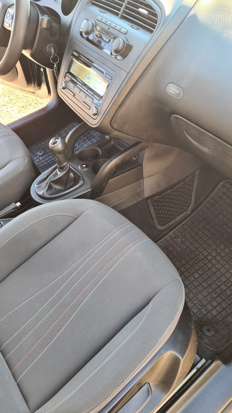 Seat Altea Уникат 1.6HDI COPA CHILI, снимка 9 - Автомобили и джипове - 46212935