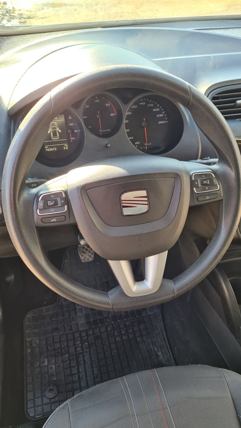 Seat Altea Уникат 1.6HDI COPA CHILI, снимка 7 - Автомобили и джипове - 46212935