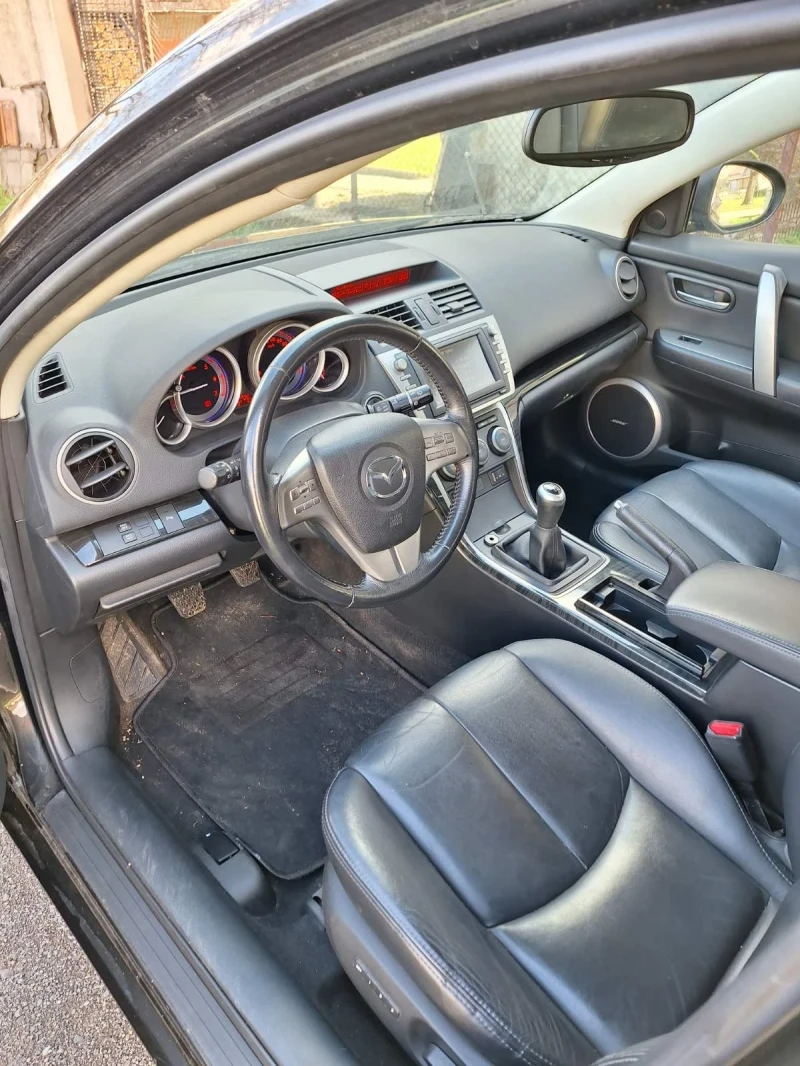Mazda 6 2.5i, снимка 7 - Автомобили и джипове - 51334598
