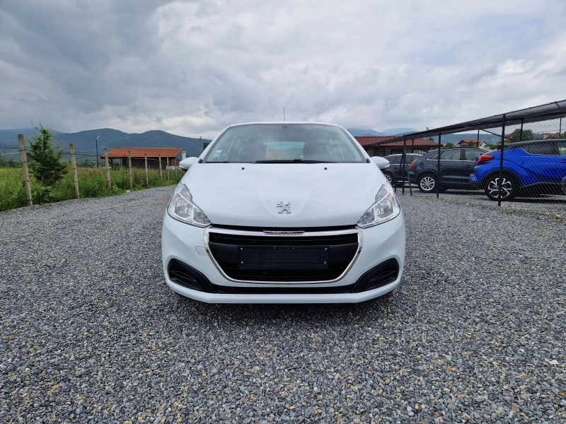 Peugeot 208 1.2i* Like* Euro6* , снимка 1 - Автомобили и джипове - 45890083