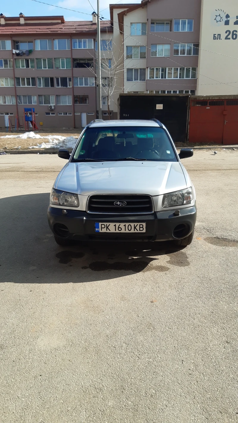 Subaru Forester Subaru forester 2X 125к.с. 142000км. Гаражен, снимка 1 - Автомобили и джипове - 49145568