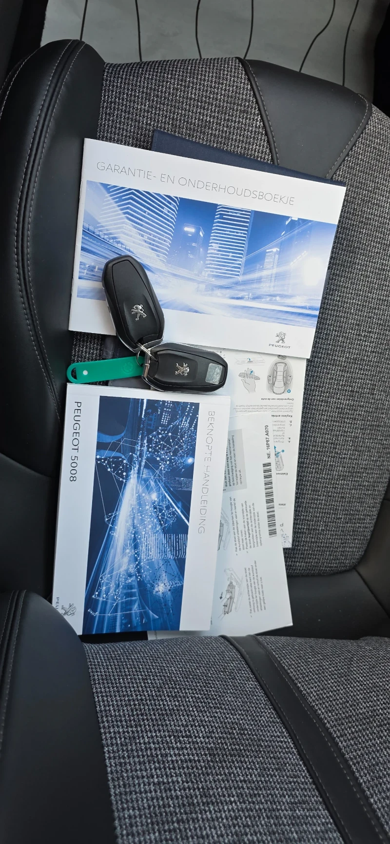 Peugeot 5008 1.6 THP-Premium-7Местен-165hp, снимка 17 - Автомобили и джипове - 50997248