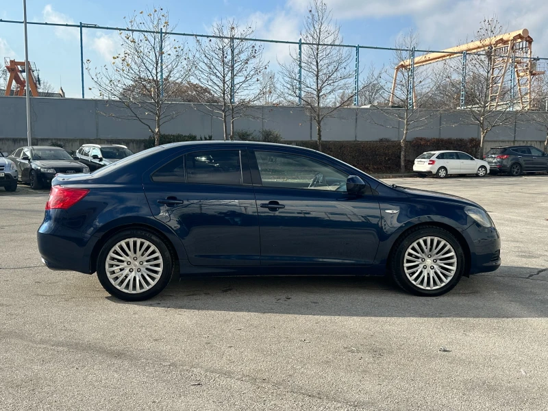 Suzuki Kizashi 2.4i 178 к.с. 4x4, снимка 5 - Автомобили и джипове - 52883299