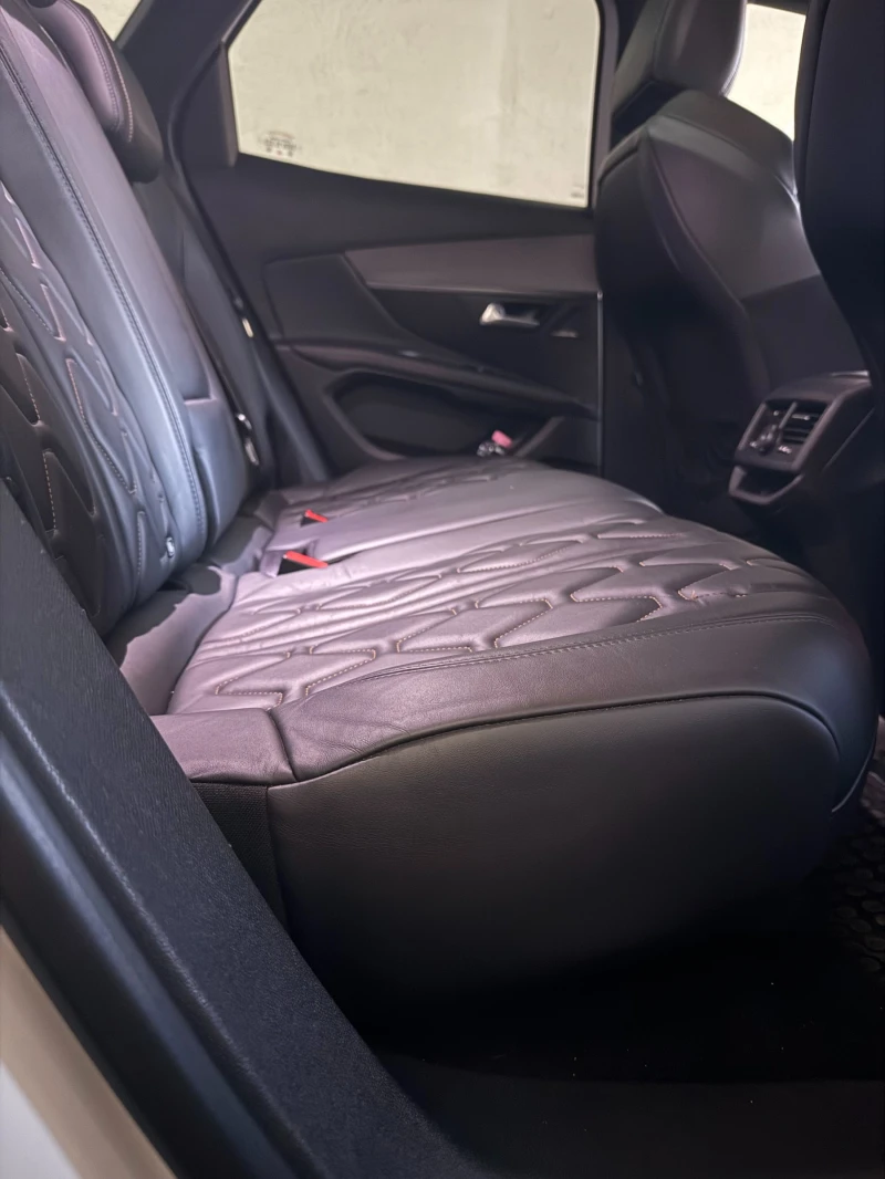 Peugeot 3008 GT 2.0 181 к.с. | ACC| 360| Панорама| Масаж| FULL, снимка 9 - Автомобили и джипове - 53046372
