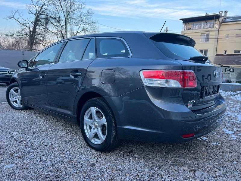 Toyota Avensis 1.8-NAVI FULL, снимка 6 - Автомобили и джипове - 53342934
