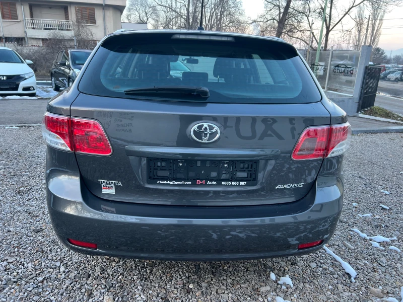 Toyota Avensis 1.8-NAVI FULL, снимка 5 - Автомобили и джипове - 53342934