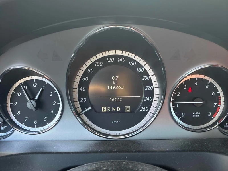 Mercedes-Benz E 350 * CARFAX * ЦЕНА ДО БГ, снимка 8 - Автомобили и джипове - 53382497
