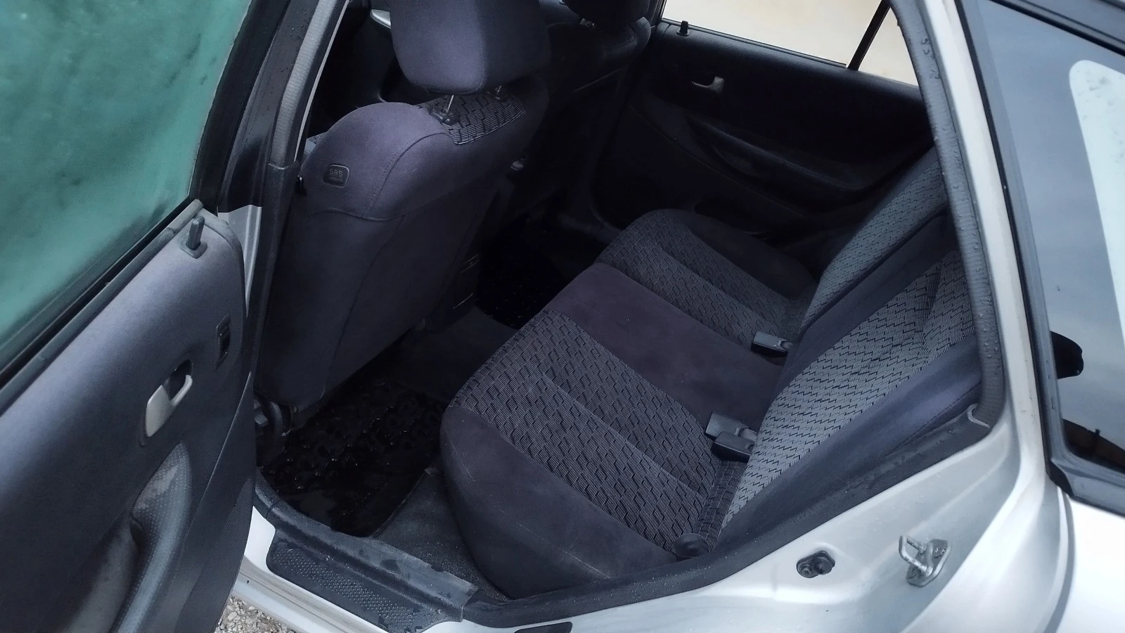 Mazda 323 F | Mobile.bg   12