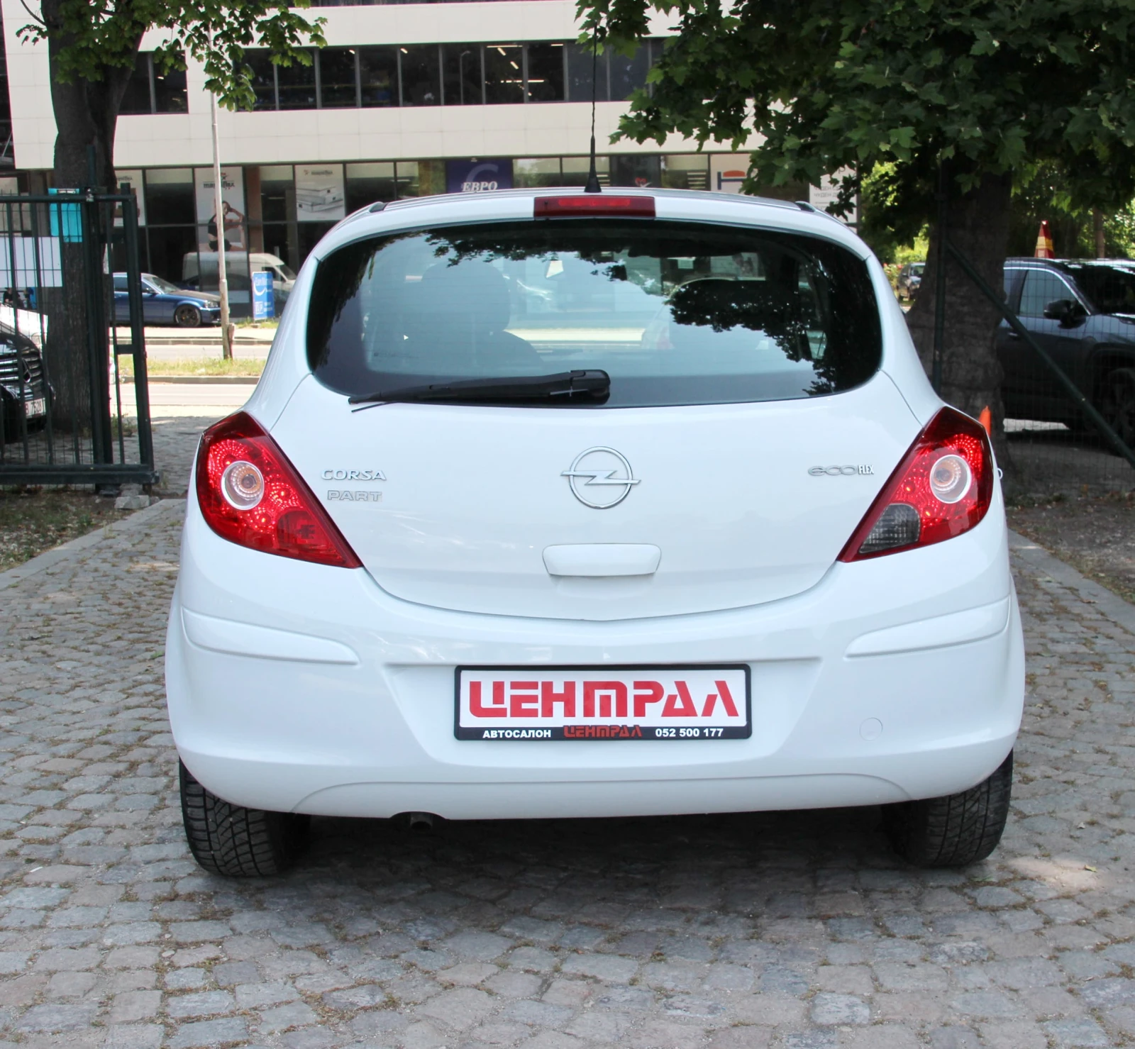 Opel Corsa 1.0i НОВ ВНОС  - изображение 6