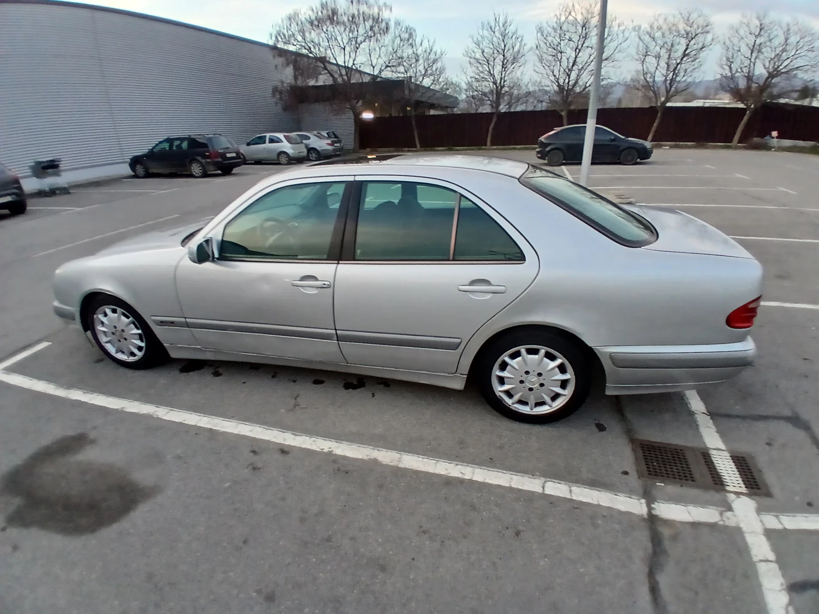 Mercedes-Benz E 200  W 211 COMPRESSOR Газов инжекцион - изображение 5