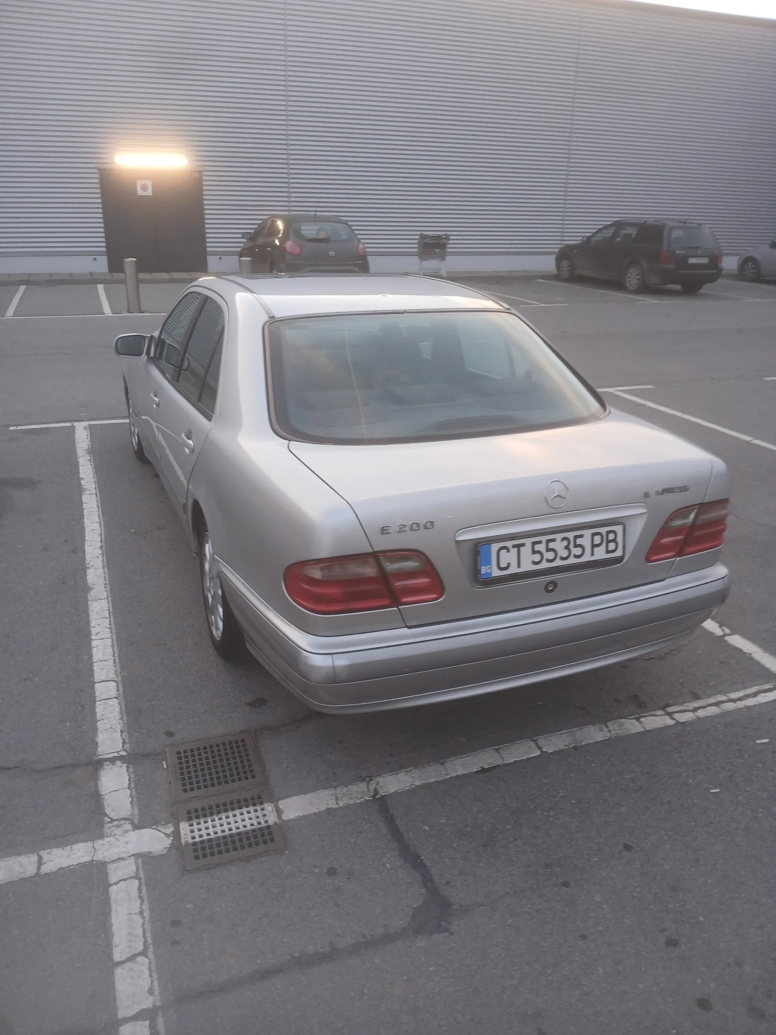 Mercedes-Benz E 200  W 211 COMPRESSOR Газов инжекцион - изображение 3