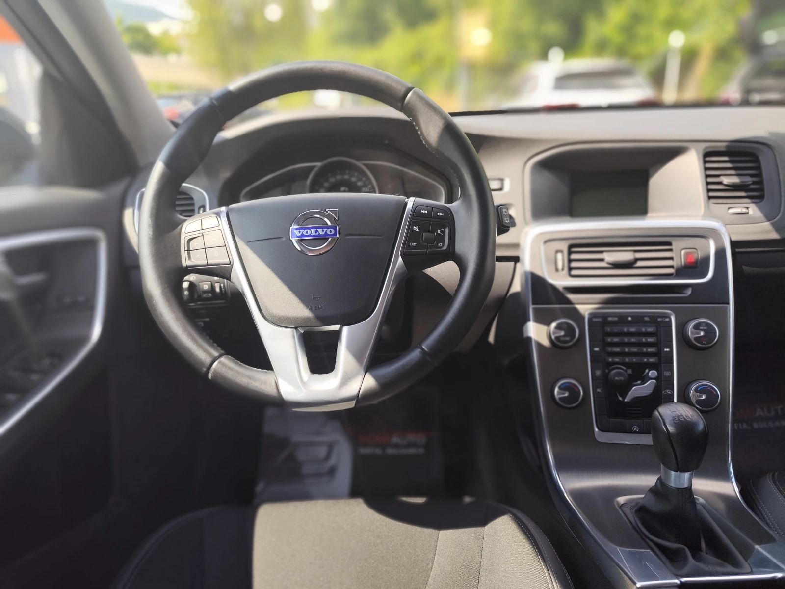 Volvo V60 2.0D* LED* EURO5B* KLIMATRONIK*  - изображение 8