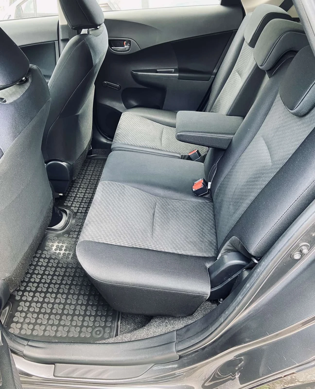 Toyota Verso S  - изображение 6