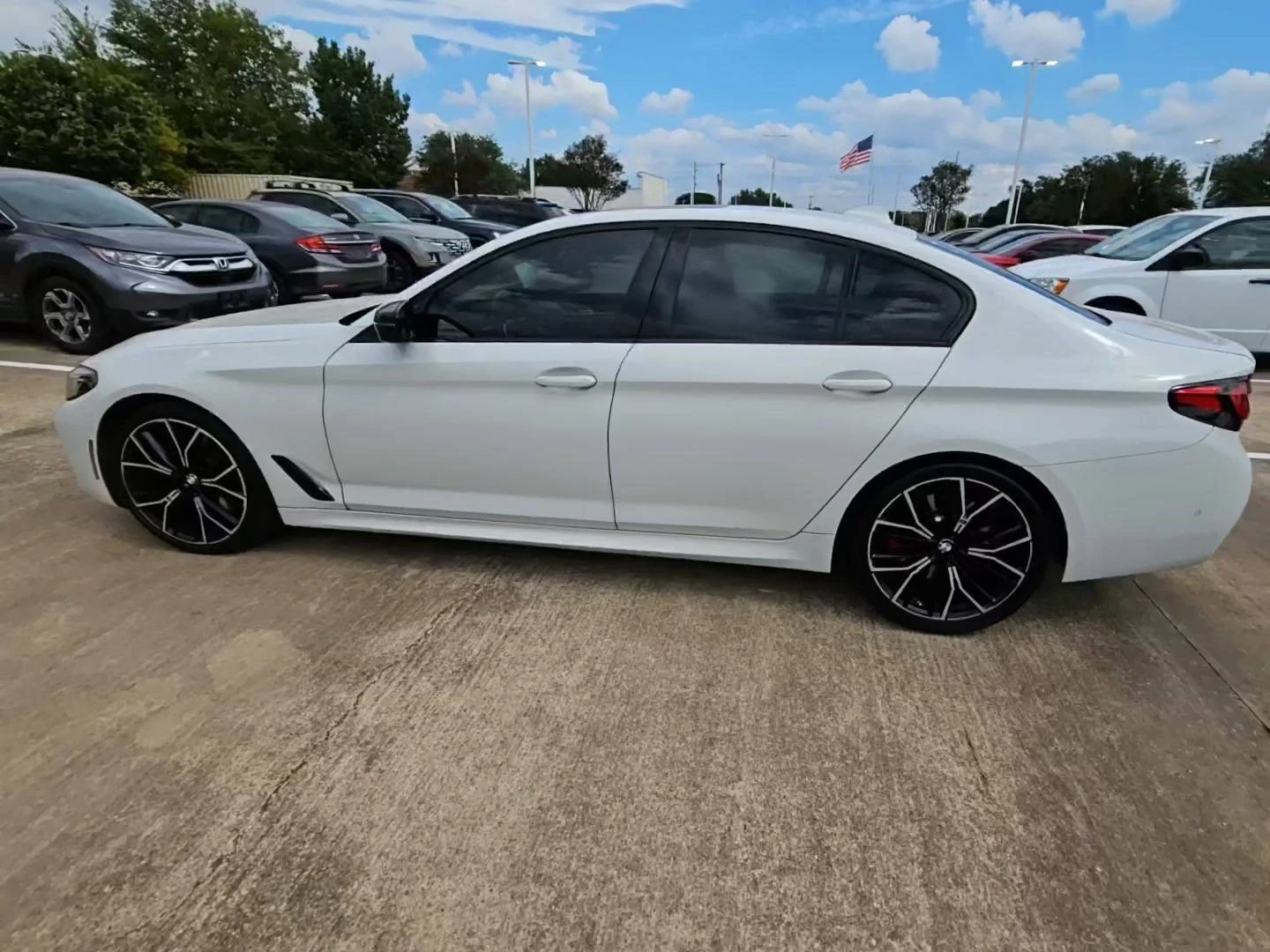 BMW 530  M SPORT LINE* CARFAX * АВТОКРЕДИТ*  - изображение 3