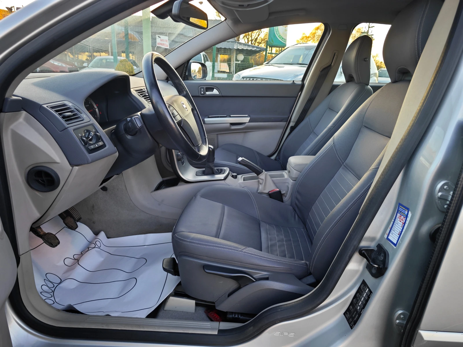 Volvo S40 1, 6 HDi  | Mobile.bg   13