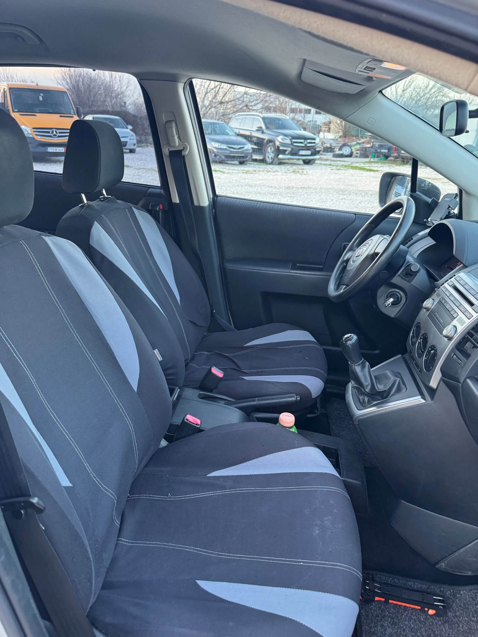 Mazda 5 1.8 , снимка 8 - Автомобили и джипове - 53779280