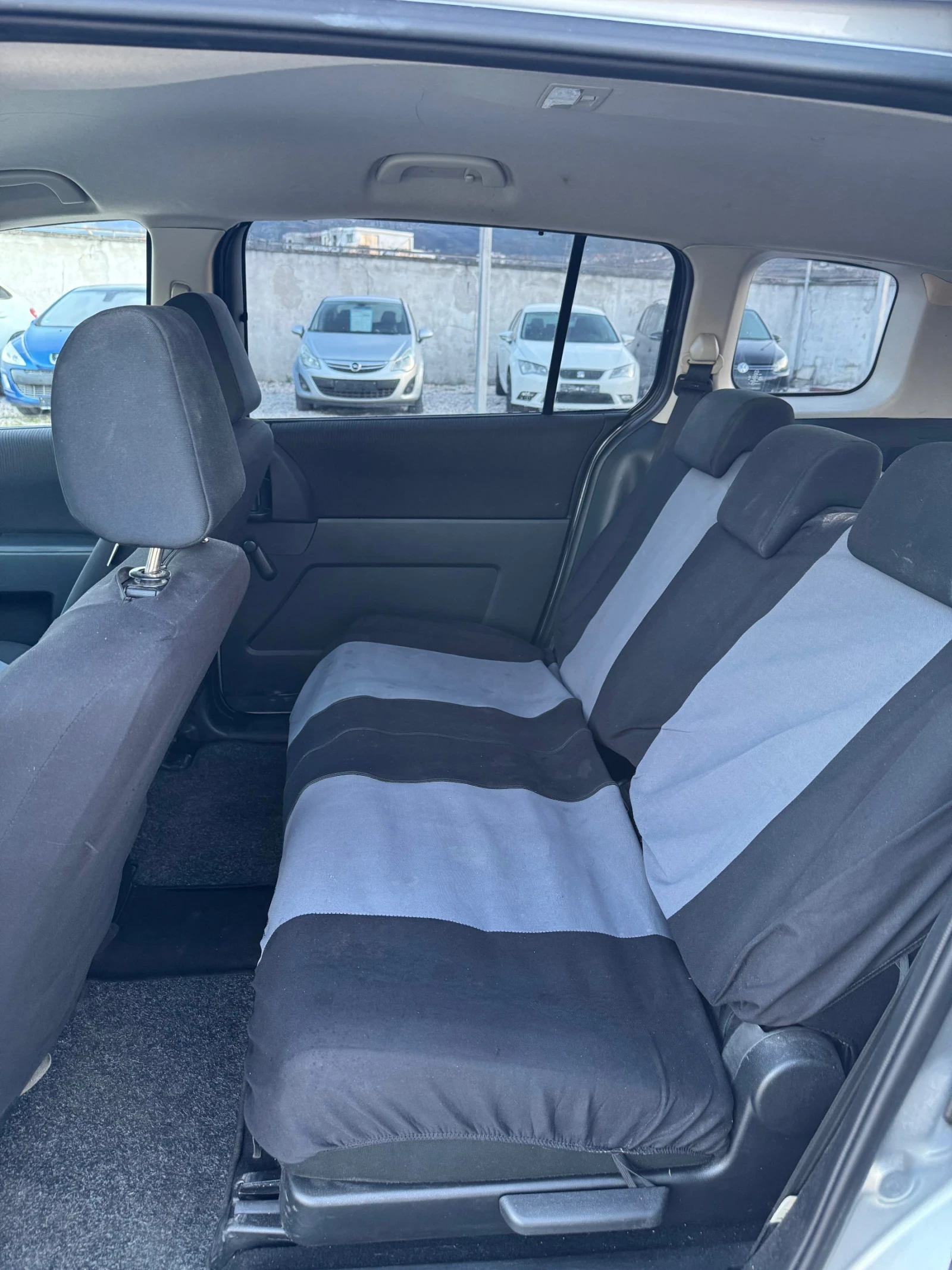 Mazda 5 1.8 , снимка 7 - Автомобили и джипове - 53779280