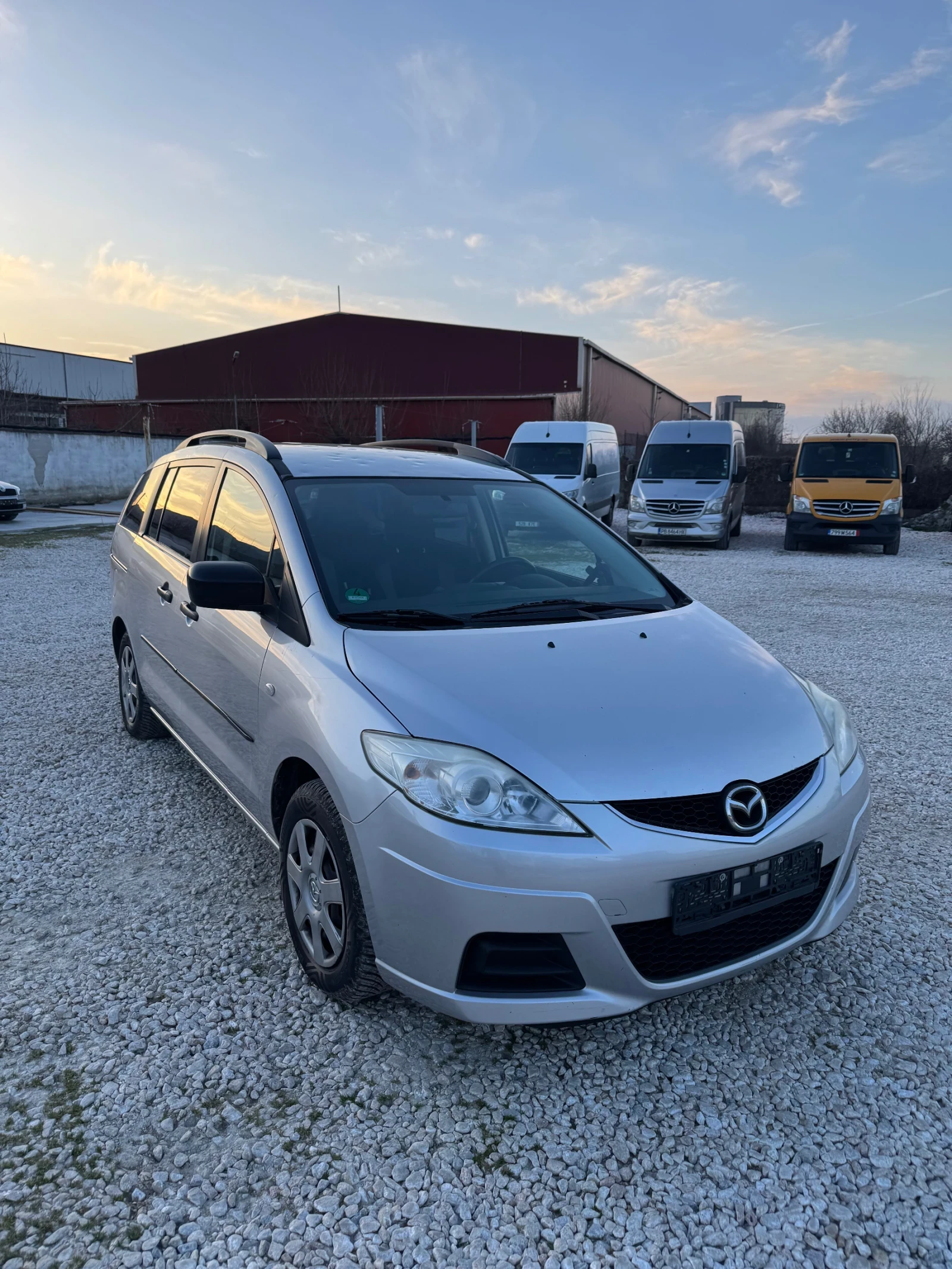 Mazda 5 1.8 , снимка 2 - Автомобили и джипове - 53779280