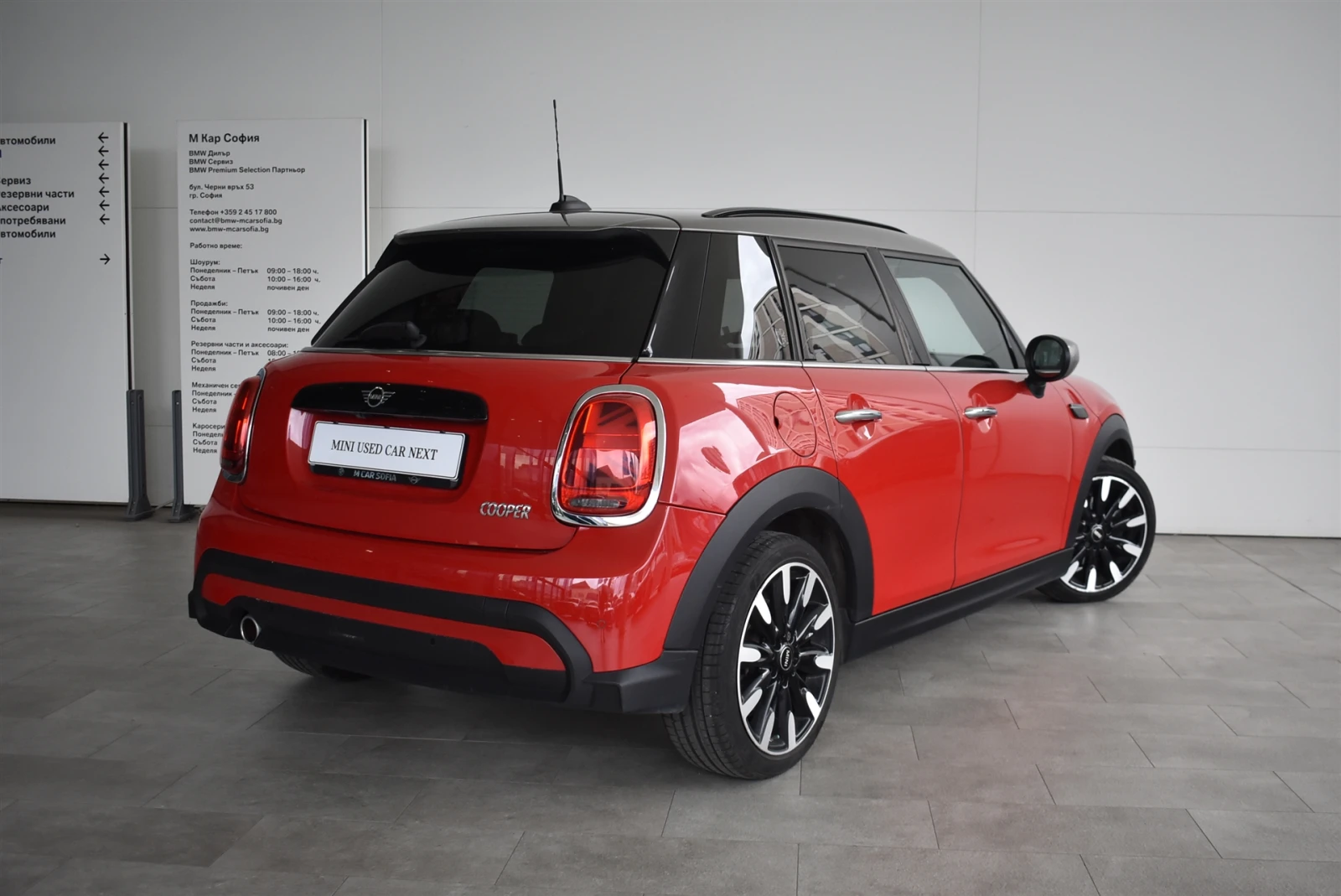 Mini Cooper 5-doors, снимка 2 - Автомобили и джипове - 53863318