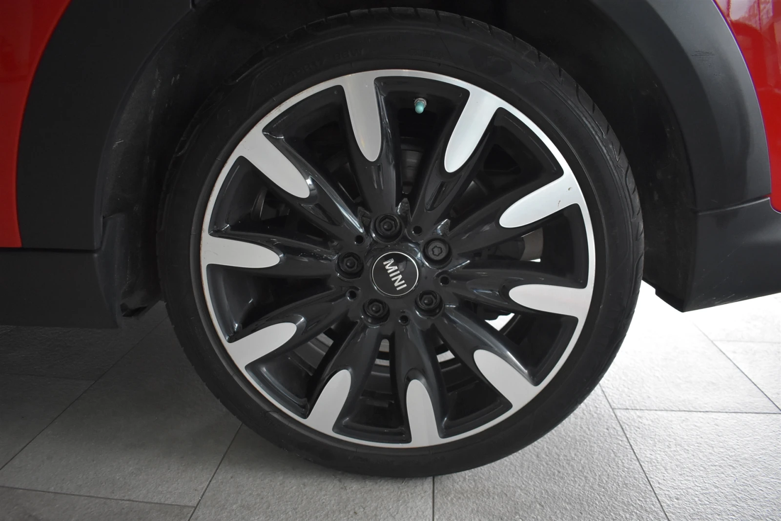 Mini Cooper 5-doors, снимка 5 - Автомобили и джипове - 53863318