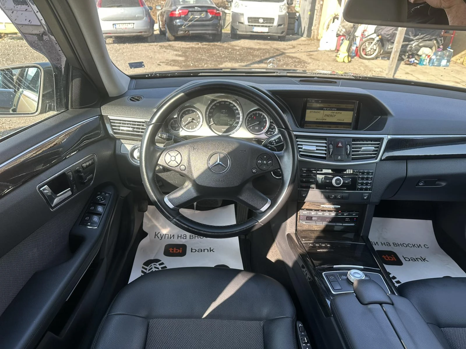 Mercedes-Benz E 350 CGI DISTRONIC LANE ASSIST CAMERA , снимка 12 - Автомобили и джипове - 53861190