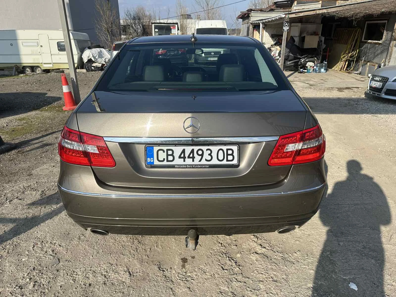 Mercedes-Benz E 350 CGI DISTRONIC LANE ASSIST CAMERA , снимка 6 - Автомобили и джипове - 53861190