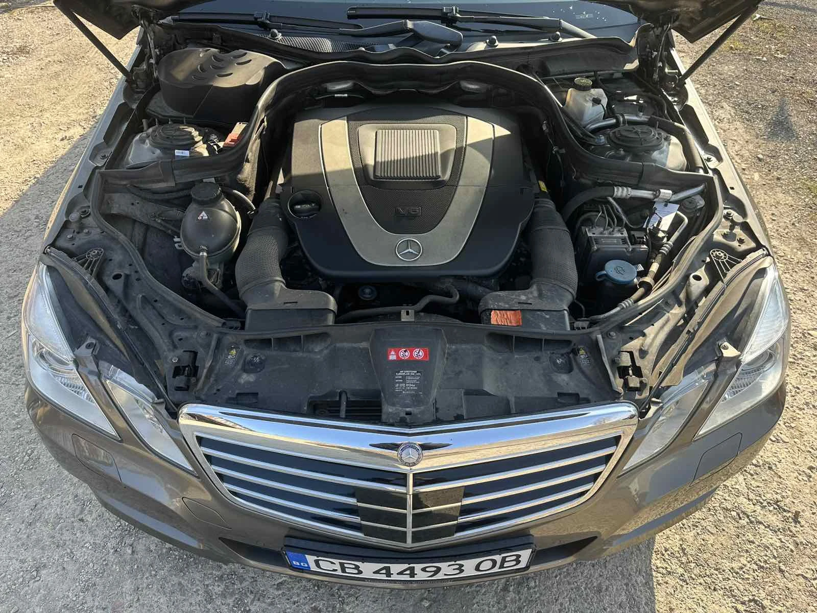 Mercedes-Benz E 350 CGI DISTRONIC LANE ASSIST CAMERA , снимка 17 - Автомобили и джипове - 53861190