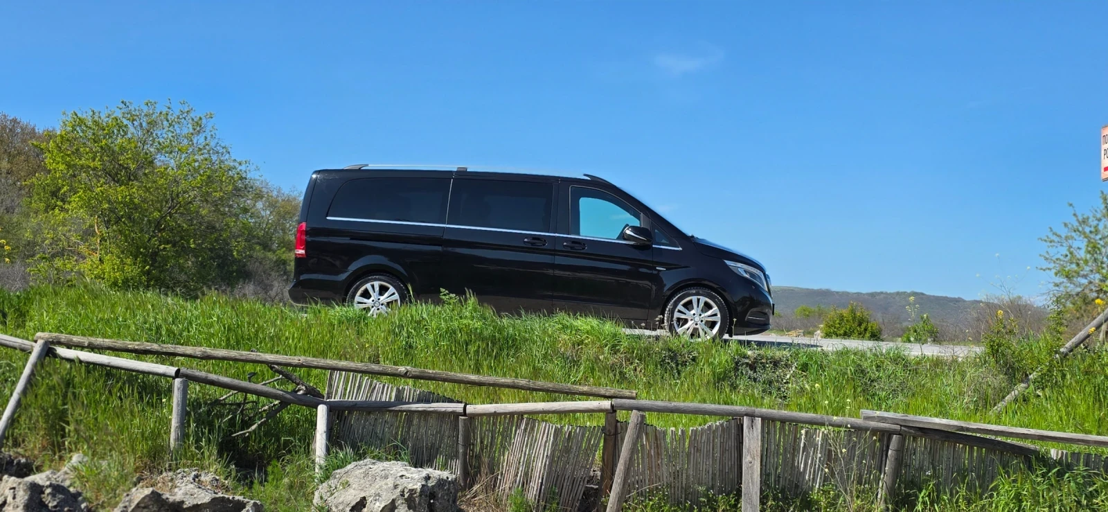 Mercedes-Benz V 300 250d, снимка 6 - Автомобили и джипове - 54199857